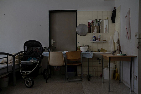 caveng_KUNSTASYL photo TR 