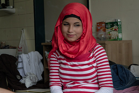 Tasnim  (caveng_KUNSTASYL photo TR)